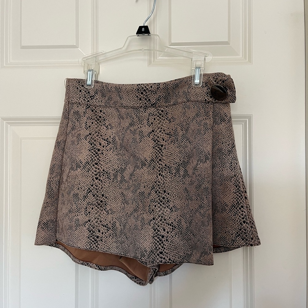 Animal print cross over skort